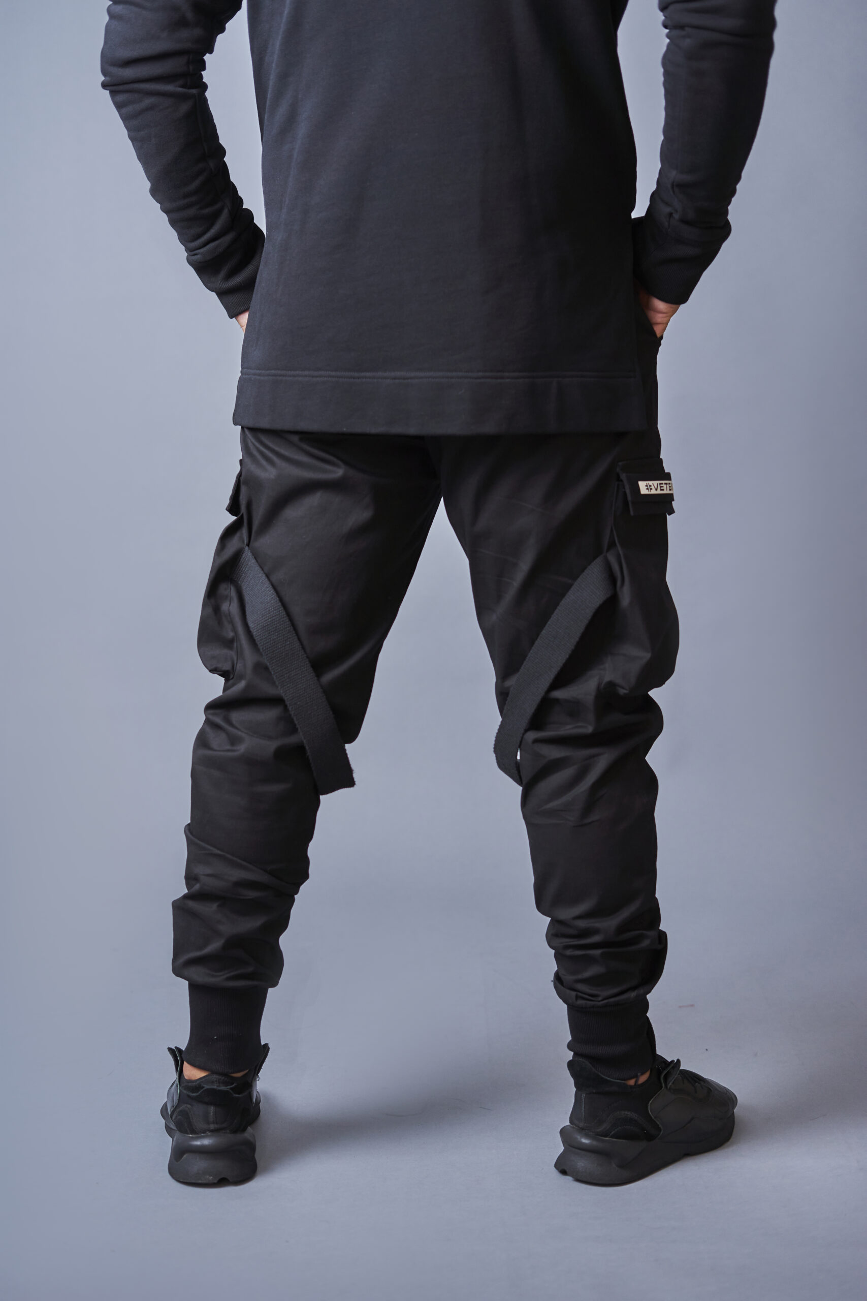 mazhki-kargo-pantaloni
