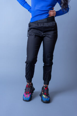 Дамски спортно-елегантен панталон veteida-486