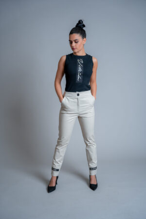 Дамски официален панталон в бежов цвят-566