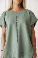 Дамска дизайнерска тениска the queen green-д39