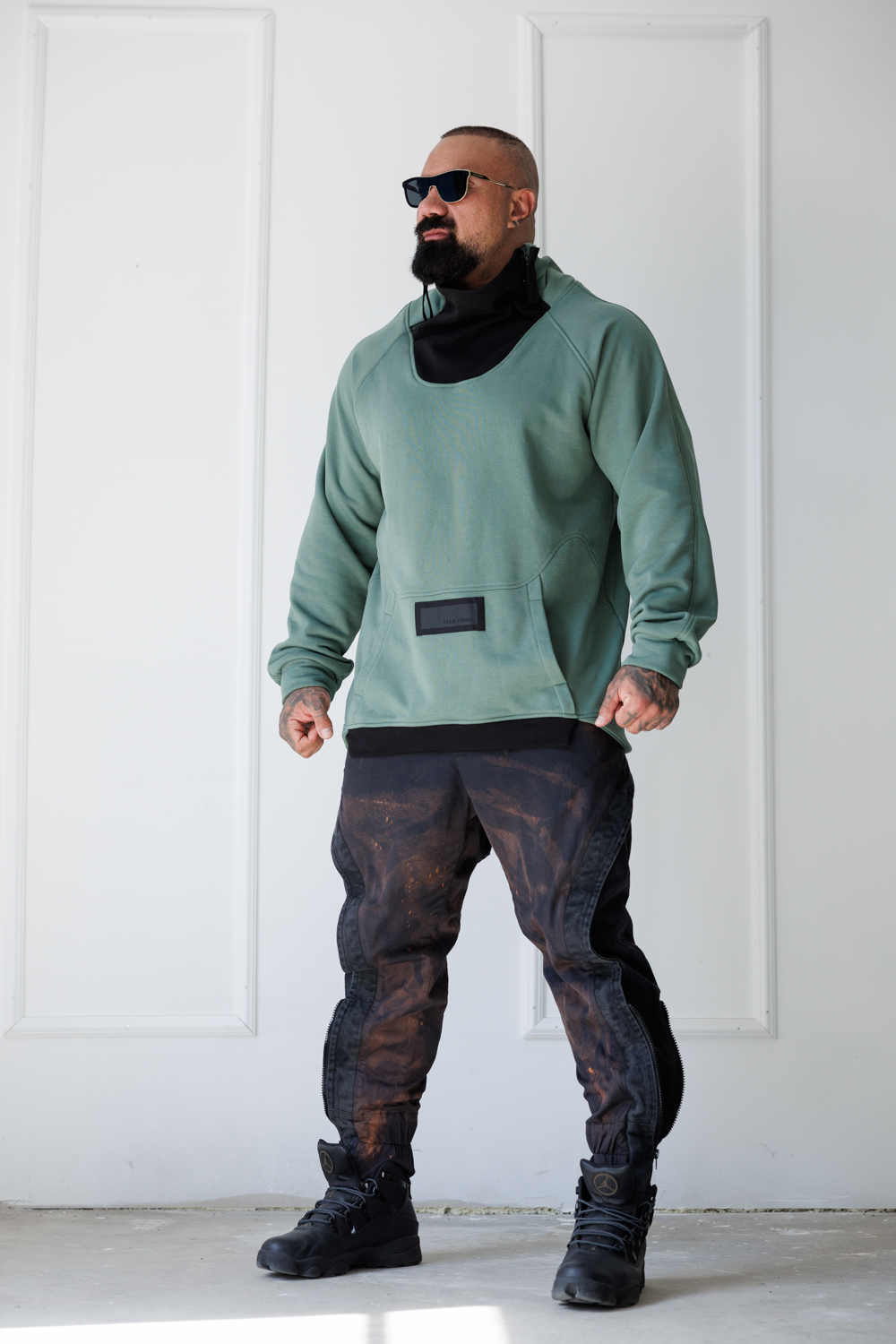 Мъжки дизайнерски суишърт the king green-м56 - Image 2