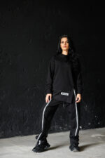 Дамски дизайнерски сет от две части в черно-594