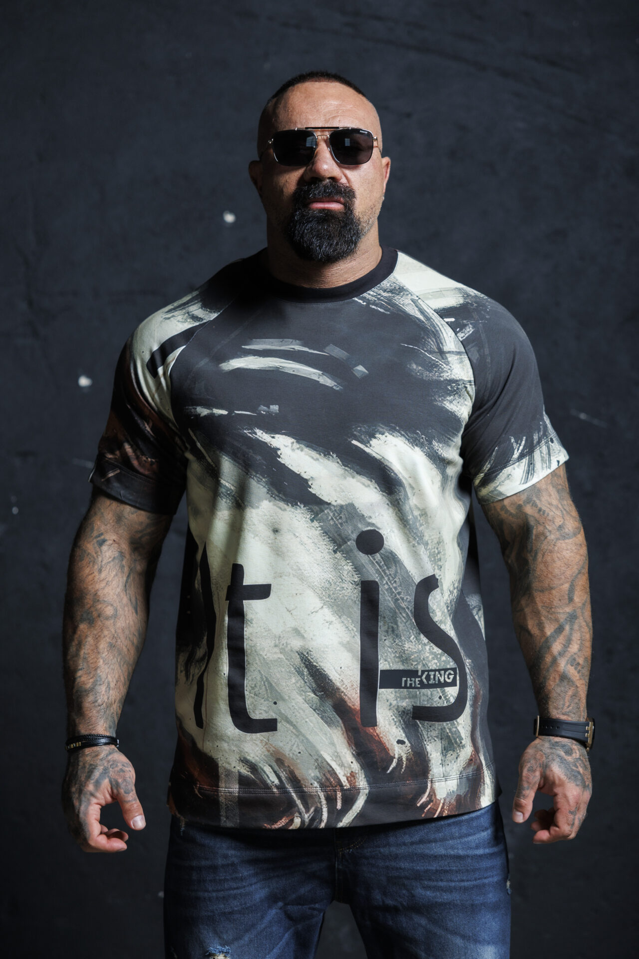 .Мъжка дизайнерска тениска с авторски принт the king-м84