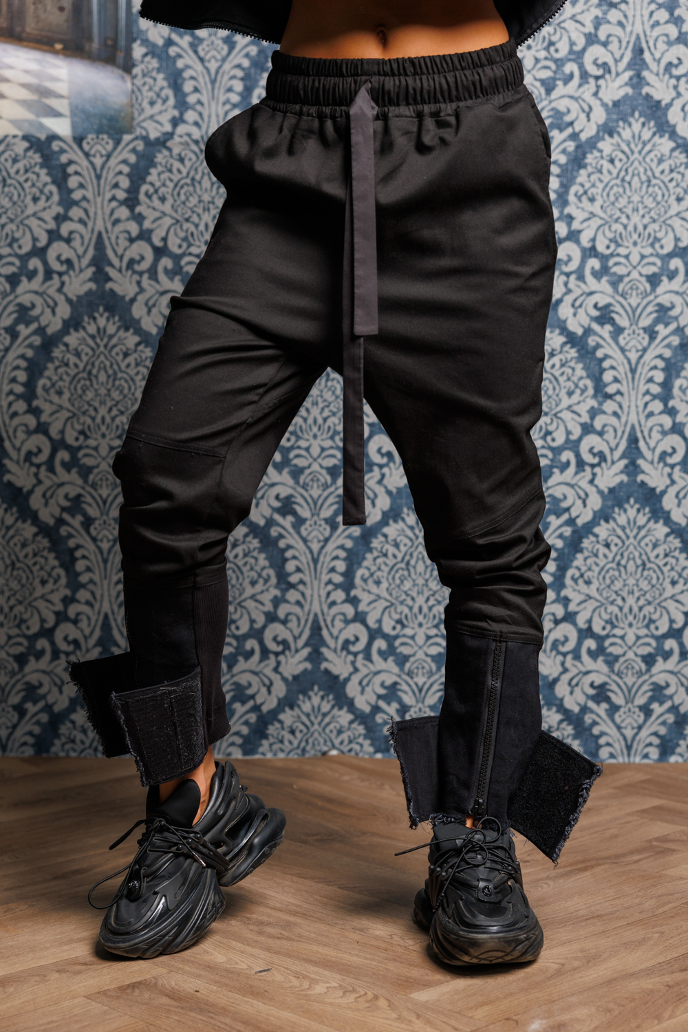 Дамски панталони с ефектно закопчаване veteida black-608