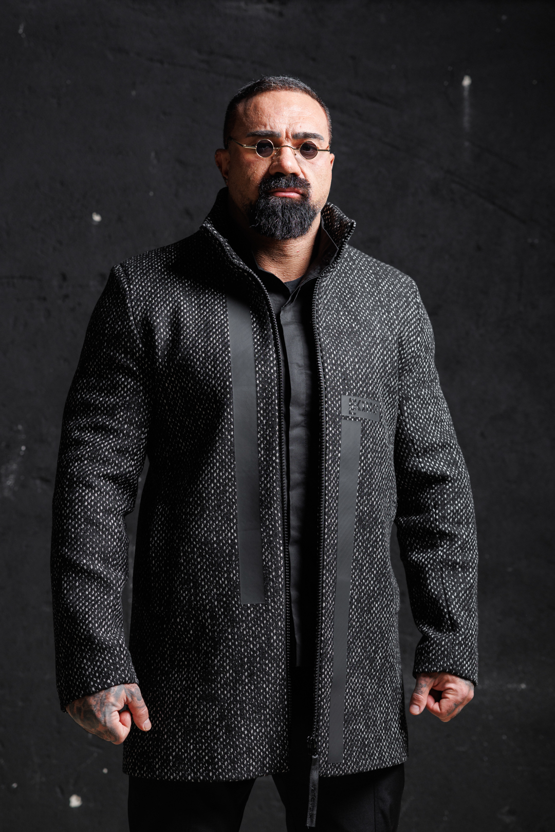 Дизайнерско зимно палто в черен цвят-м99