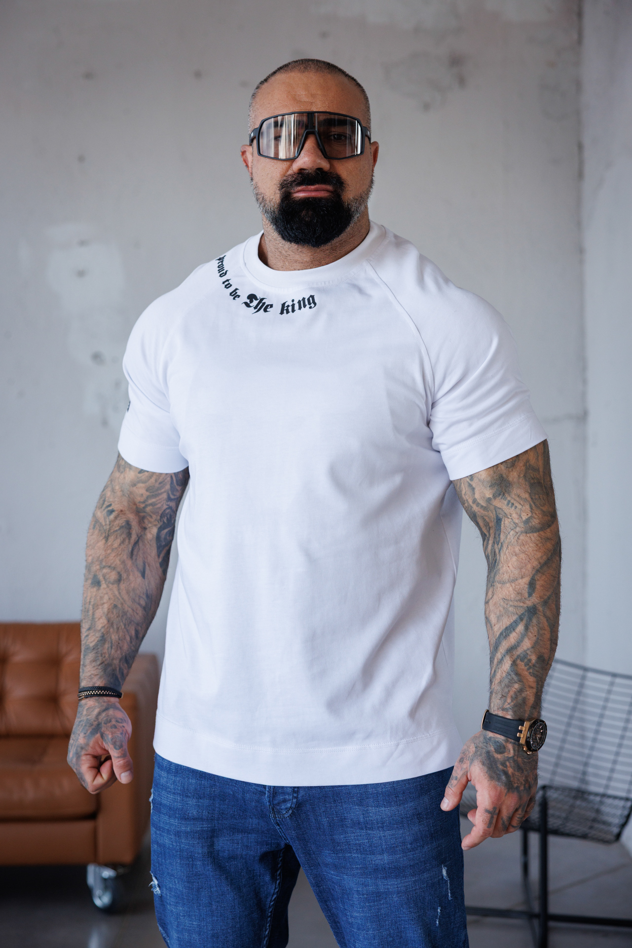 Мъжка тениска the king white-м113