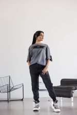 Дамска тениска the king сива памучна с деним акцент и ефектна боя-д157