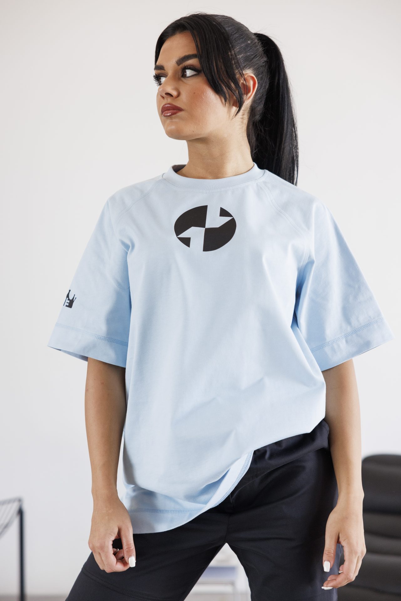 Дамска тениска в син цвят-686