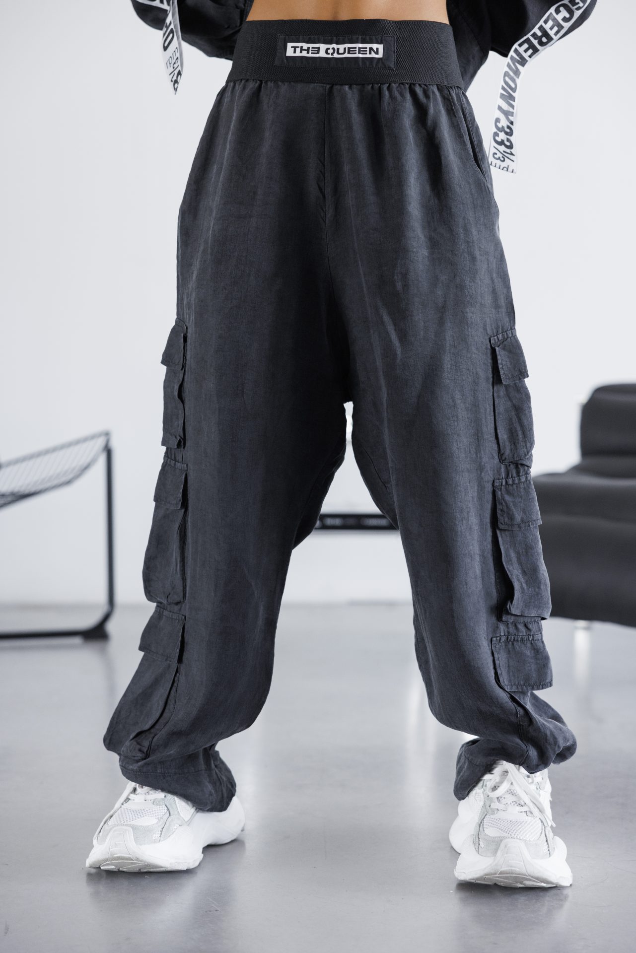 Дамски карго панталон veteida-679