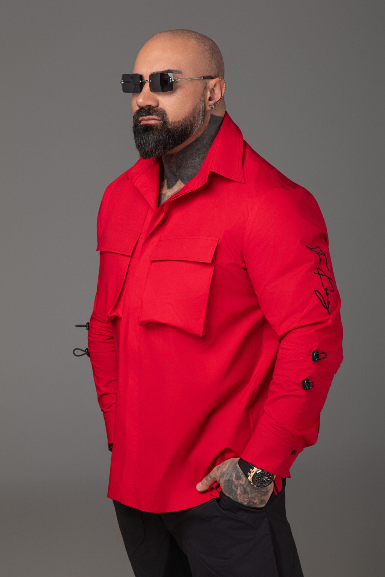 Мъжка риза the king red-м170