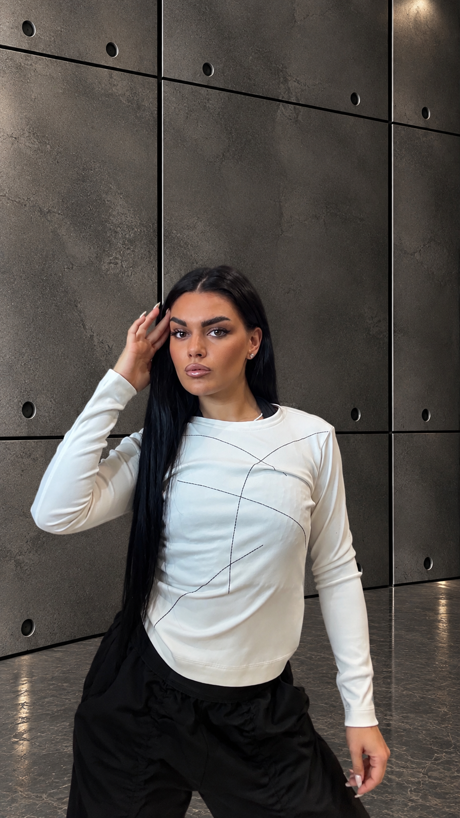 Дамска блуза veteida с графичен дизайн-729