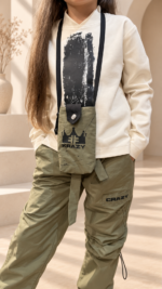 Детска блуза за момиче с модерна streetwear визия-к038